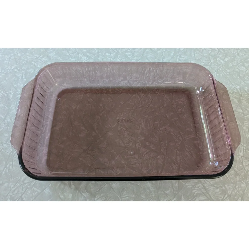 Vintage Ribbed Amethyst Purple Pyrex 9x13 3qt Baking Dish #233‎